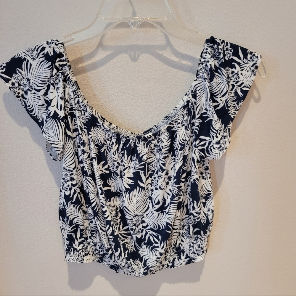 H&M Black and White Floral Blouse